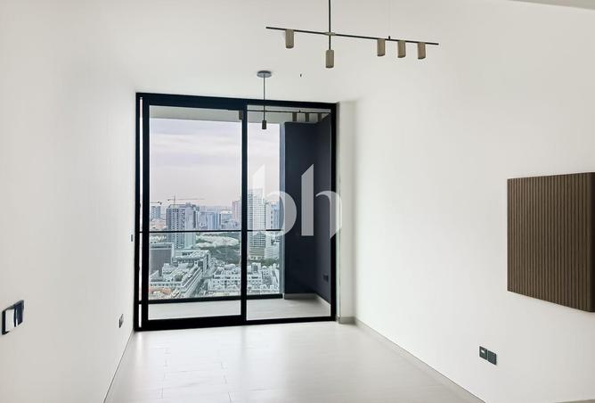 71111558 - Property Image 2