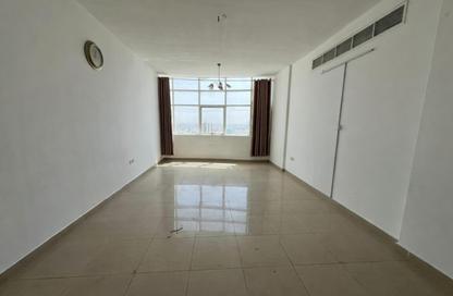 Apartment - 2 Bedrooms - 3 Bathrooms for rent in Al Mujarrah - Al Sharq - Sharjah