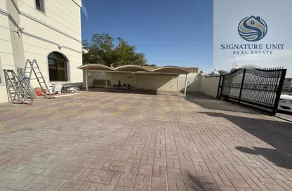 Villa - 4 Bedrooms - 6 Bathrooms for rent in Al Muhaisnah 1 - Al Muhaisnah - Dubai