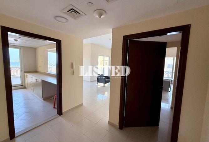 54956377 - Property Image 2