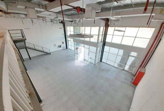 78182875 - Property Image 3