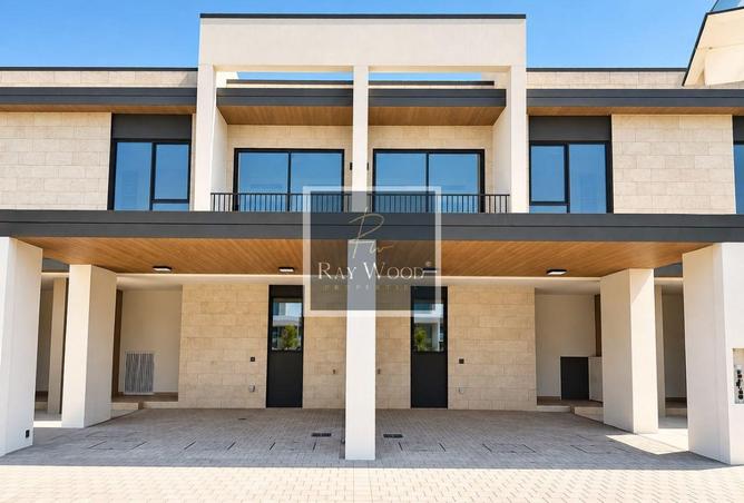 Large Layout | Top Finish | Prime location