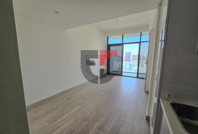 76569247 - Property Image 2