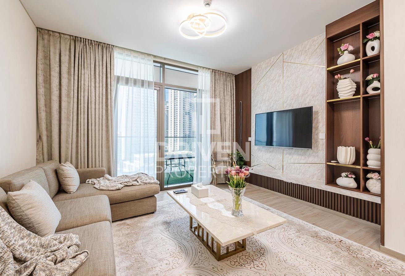 Spacious and Bright Apt | Ready to Move in photo 8