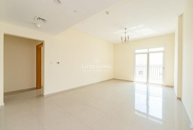 77776600 - Property Image 3