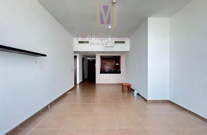 Apartment - 1 Bedroom - 2 Bathrooms for rent in Hamilton Tower - Business Bay - Dubai