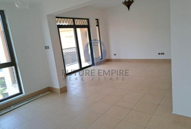 74623684 - Property Image 3