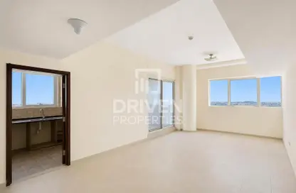 Apartment - 2 Bedrooms - 4 Bathrooms for sale in Wadi Tower - City of Arabia - Dubai Apartment - 2 Bedrooms - 4 Bathrooms for sale in Wadi Tower - City of Arabia - Dubai