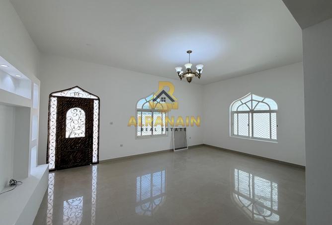 77810472 - Property Image 3