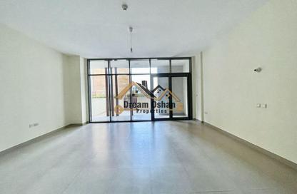 Apartment - Studio - 1 Bathroom for rent in Dubai Wharf Tower 2 - Dubai Wharf - Al Jaddaf - Dubai