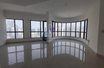 Apartment - 3 Bedrooms - 4 Bathrooms for rent in Khalifa Street - Abu Dhabi