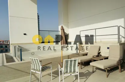 Apartment - 2 Bedrooms - 2 Bathrooms for rent in Binghatti Onyx - District 15 - Jumeirah Village Circle - Dubai