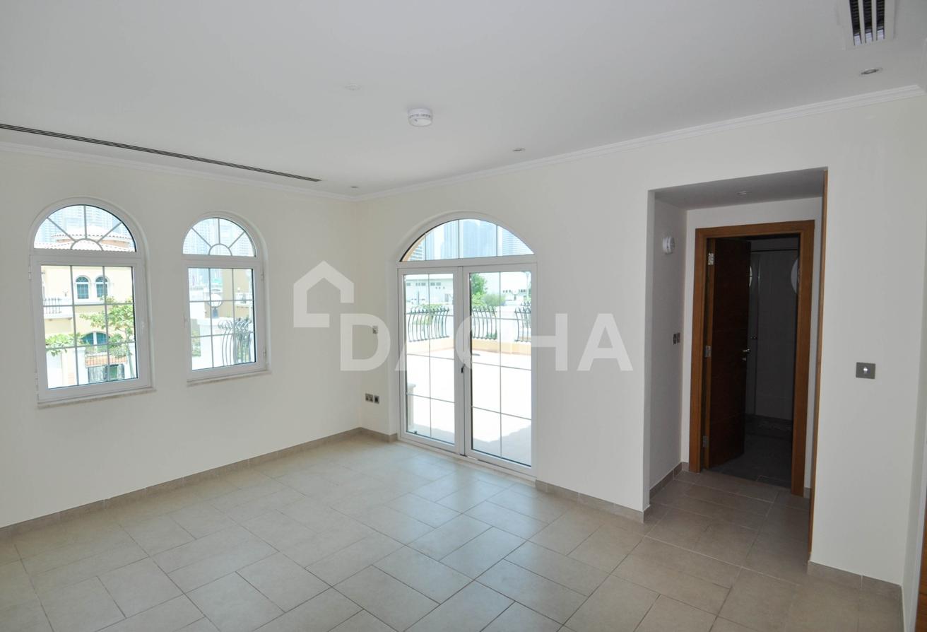 4 BR Large | Pool and Garden | Quiet Location photo 6