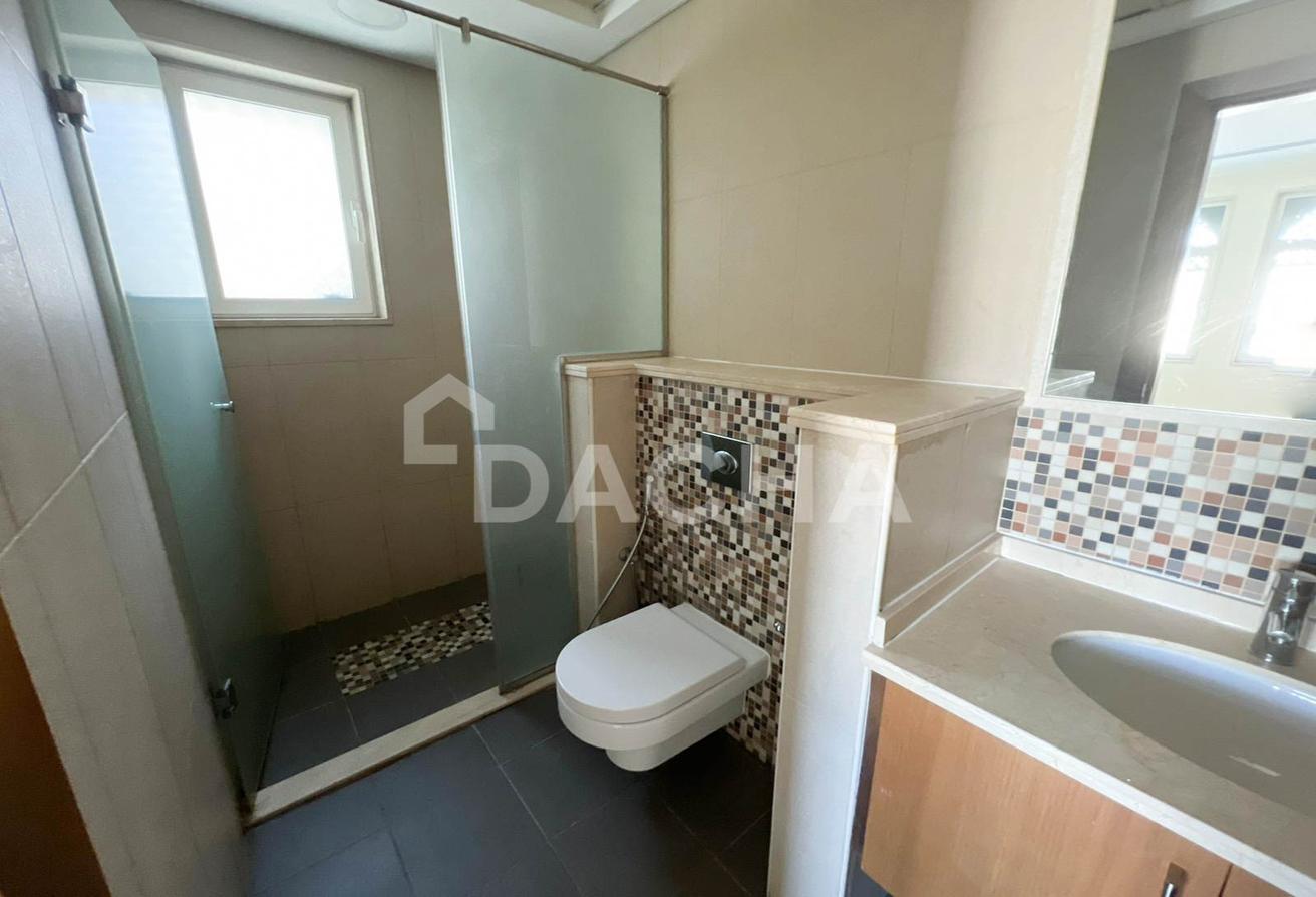 4 BR Large | Pool and Garden | Quiet Location photo 8