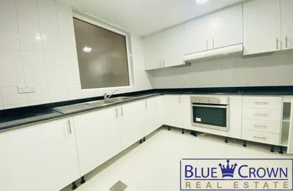 Apartment - 2 Bedrooms - 2 Bathrooms for rent in Golden Sands 8 - Al Mankhool - Bur Dubai - Dubai