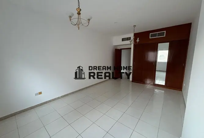 142821375 - Property Image 3