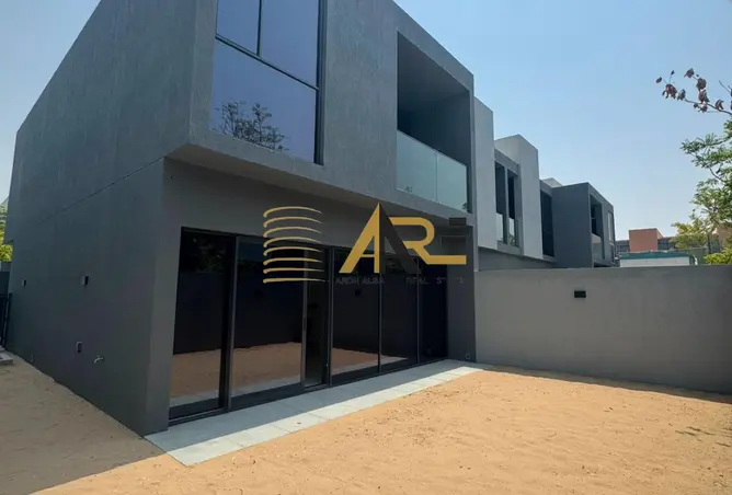 160988200 - Property Image 2