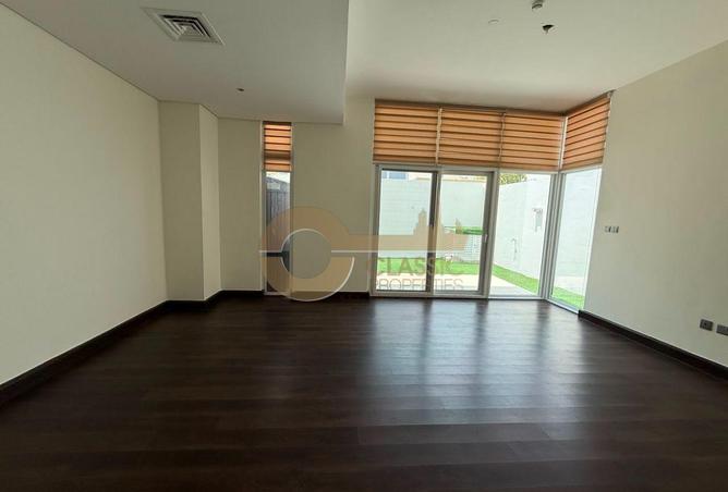 98680061 - Property Image 3