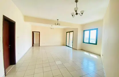 Whole Building - 1 Bedroom - 2 Bathrooms for rent in Building I02 - Morocco Cluster - International City - Dubai