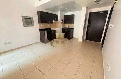 Apartment - 1 - 2 for rent in Autumn 2 - Autumn - Seasons Community - District 15 - Jumeirah Village Circle - Dubai