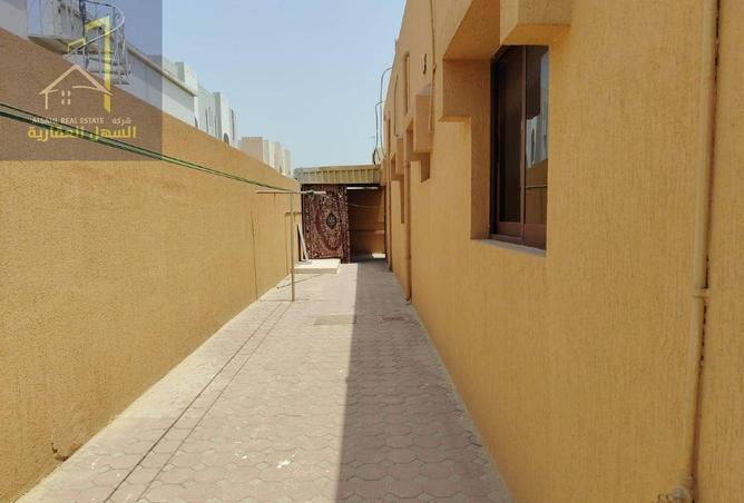 127923127 - Property Image 3