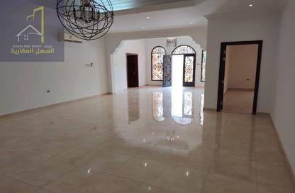 Villa - 3 Bedrooms - 3 Bathrooms for rent in Al Falaj - Al Riqqa - Sharjah