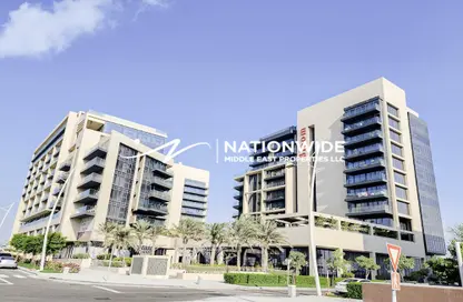 Apartment - 2 Bedrooms - 3 Bathrooms for rent in Soho Square - Saadiyat Island - Abu Dhabi