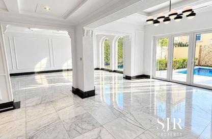 Villa - 3 - 3 for rent in Jumeirah Park - Dubai