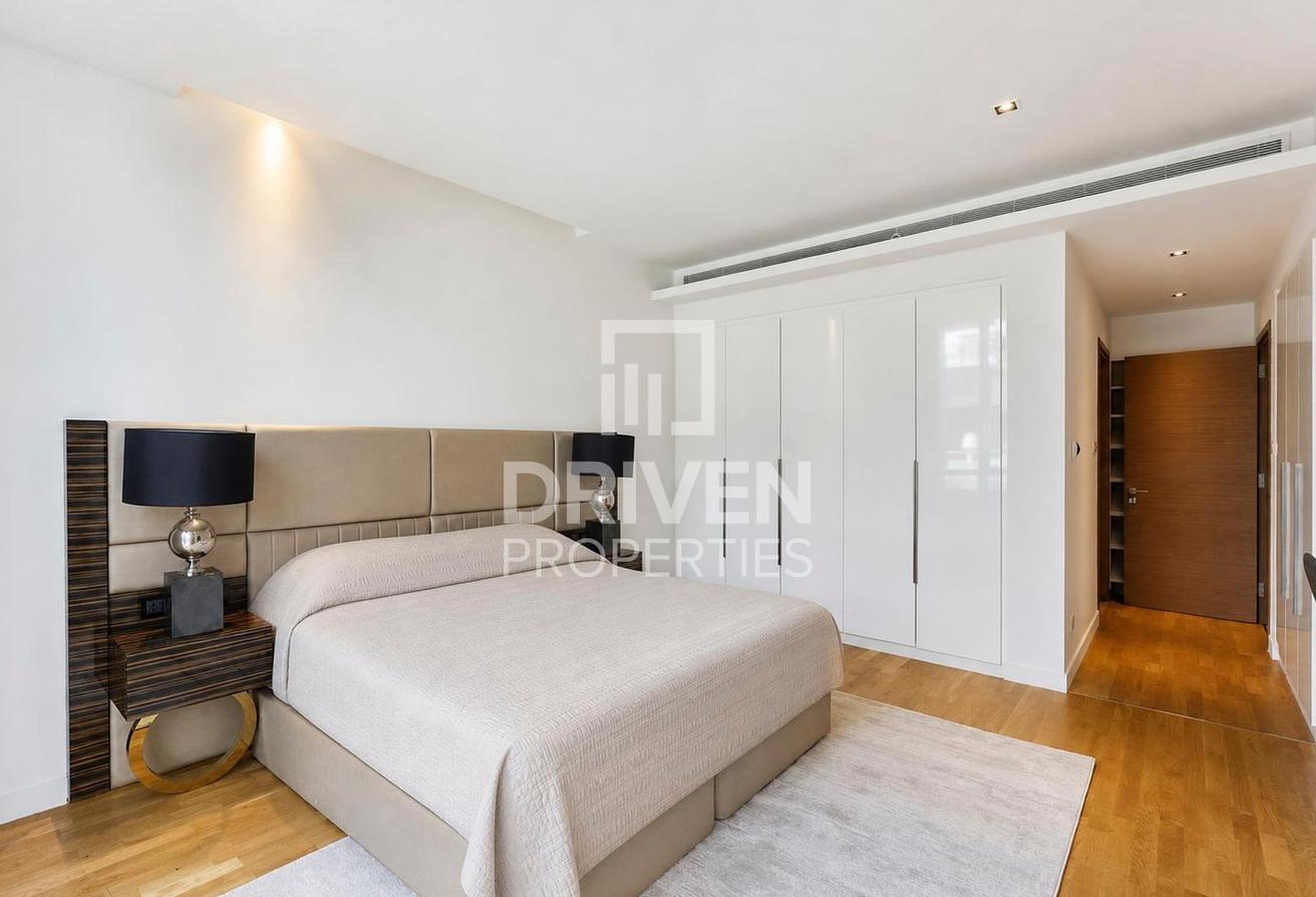 Spacious Layout | Premium | Modern Layout photo 12