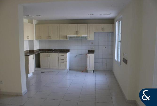 100401961 - Property Image 2