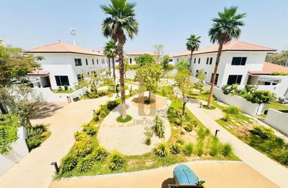Villa - 5 Bedrooms - 5 Bathrooms for rent in Jumeirah 3 Villas - Jumeirah 3 - Jumeirah - Dubai