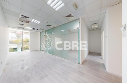 Office Space - Studio - 1 Bathroom for rent in Emaar Business Park Building 2 - Emaar Business Park - Sheikh Zayed Road - Dubai