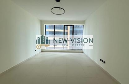 Apartment - 3 Bedrooms - 5 Bathrooms for rent in Al Teneiji Tower - Al Mamzar - Sharjah - Sharjah