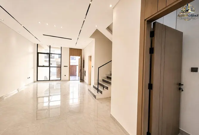 162770985 - Property Image 3