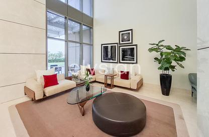 Apartment - 2 Bedrooms - 3 Bathrooms for rent in The 8 - The Crescent - Palm Jumeirah - Dubai