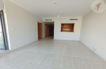 Apartment - 1 Bedroom - 1 Bathroom for sale in The Links West Tower - The Links - The Views - Dubai