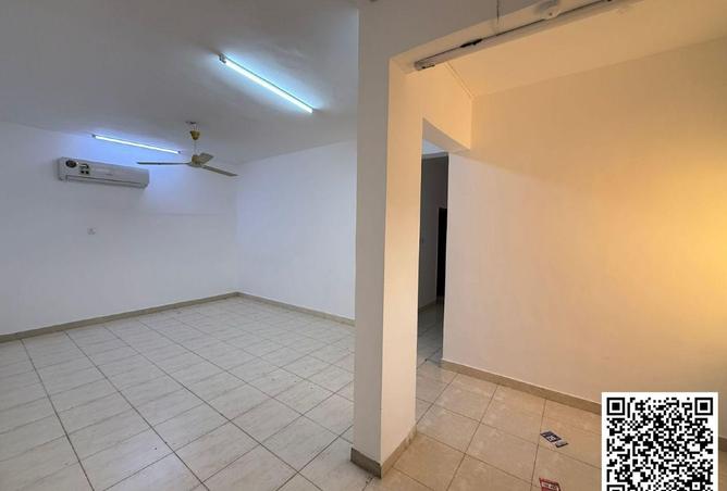 73877750 - Property Image 3