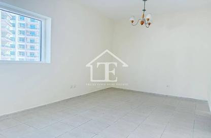 Apartment - 2 Bedrooms - 2 Bathrooms for rent in Axis Residence 2 - Axis Residence - Dubai Silicon Oasis - Dubai