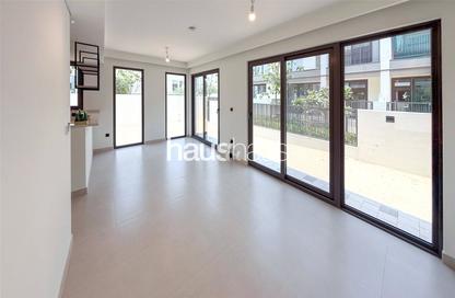 Townhouse - 4 - 4 for rent in Aura Gardens - Tilal Al Ghaf - Dubai Townhouse - 4 - 4 for rent in Aura Gardens - Tilal Al Ghaf - Dubai