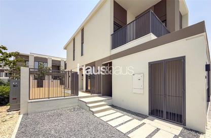Townhouse - 4 - 4 for rent in Aura Gardens - Tilal Al Ghaf - Dubai