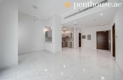 Apartment - 1 Bedroom - 2 Bathrooms for rent in La Plage 2 - Jumeira Beach Road - Jumeirah - Dubai Apartment - 1 Bedroom - 2 Bathrooms for rent in La Plage 2 - Jumeira Beach Road - Jumeirah - Dubai