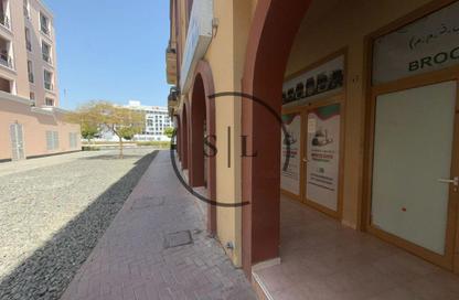 Shop - Studio - 1 Bathroom for rent in Building T02 - Spain Cluster - International City - Dubai