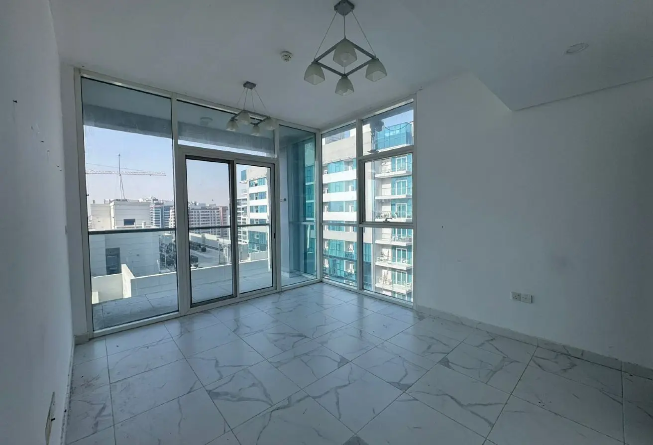 156896200 - Property Main Image