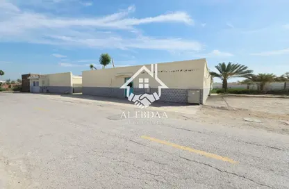 عمارة بالكامل للبيع في الجزيرة الحمراء - قرية الحمرا - رأس الخيمة