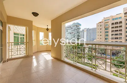 Apartment - 2 Bedrooms - 3 Bathrooms for rent in Al Khushkar - Shoreline Apartments - Palm Jumeirah - Dubai
