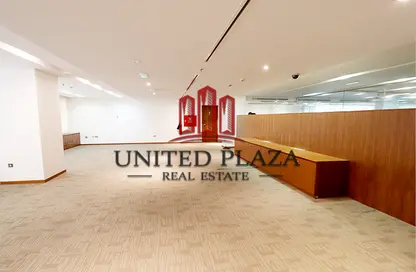 مكتب - استوديو للايجار في الدانه - أبوظبي