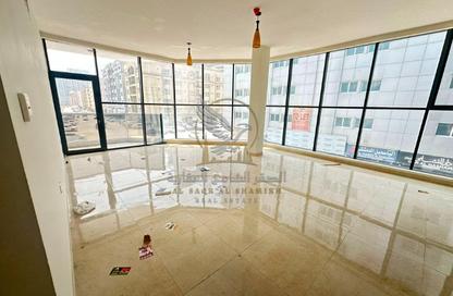 Apartment - 1 Bedroom - 2 Bathrooms for rent in Al Khan Corniche - Al Khan - Sharjah