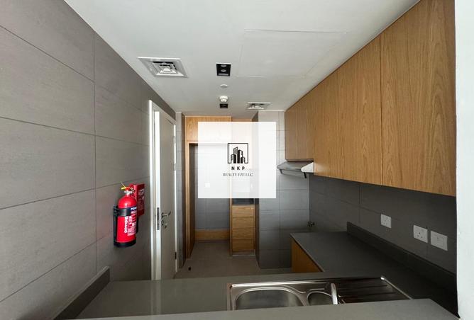 124293935 - Property Image 3