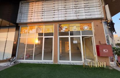 Shop - Studio - 1 Bathroom for rent in Al Nafoora 1 building - Al Rawda 2 - Al Rawda - Ajman