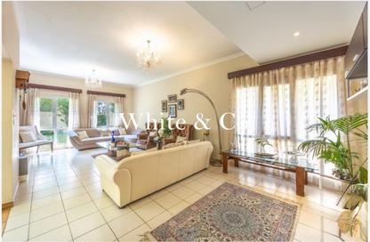Villa - 4 - 4 for rent in Meadows 2 - Meadows - Dubai